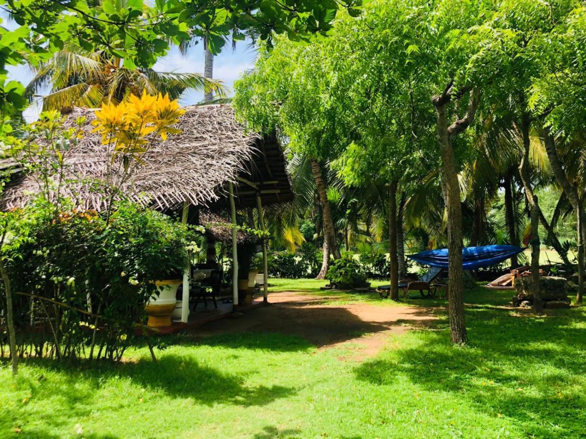 Lake View Cabana Paradise & Villa แทนกาลเล ภายนอก รูปภาพ