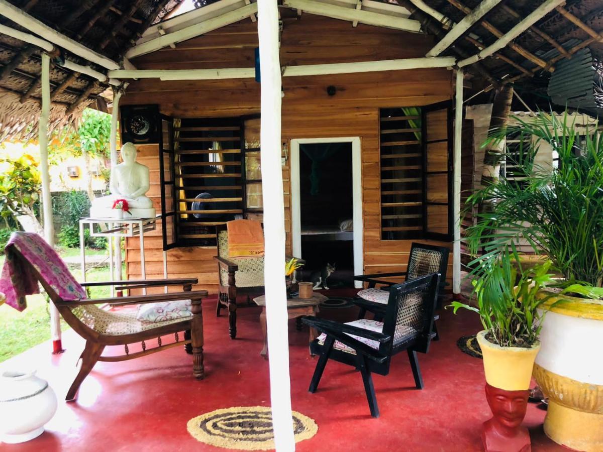 Lake View Cabana Paradise & Villa แทนกาลเล ภายนอก รูปภาพ