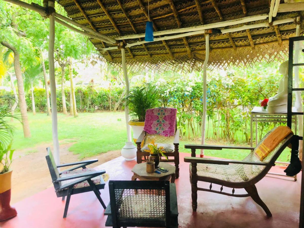 Lake View Cabana Paradise & Villa แทนกาลเล ภายนอก รูปภาพ