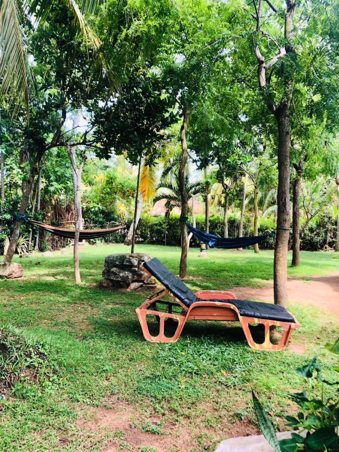 Lake View Cabana Paradise & Villa แทนกาลเล ภายนอก รูปภาพ